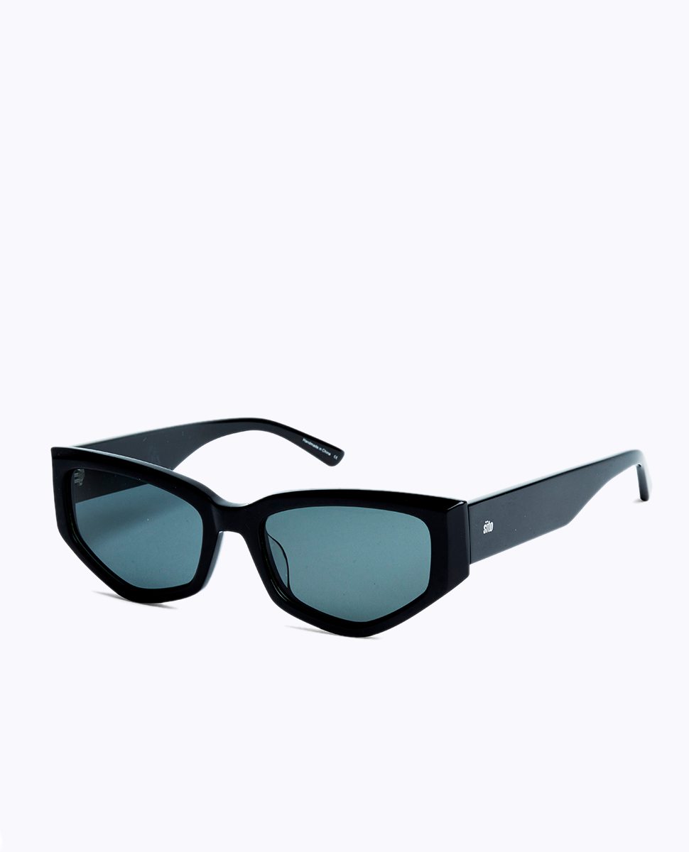 Diamond: Black/Iron Grey Polar Sunglasses