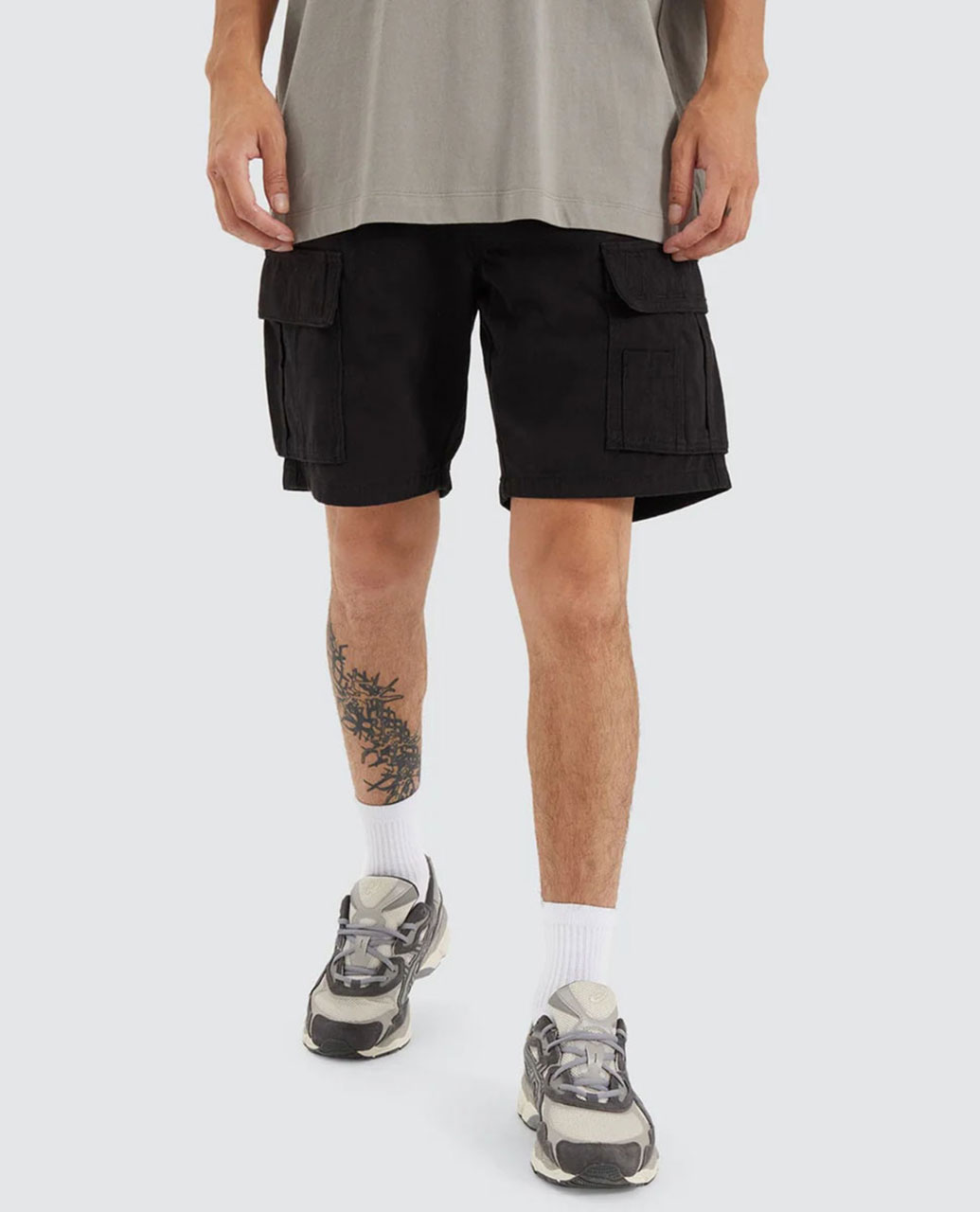 Colby Cargo Shorts-Black