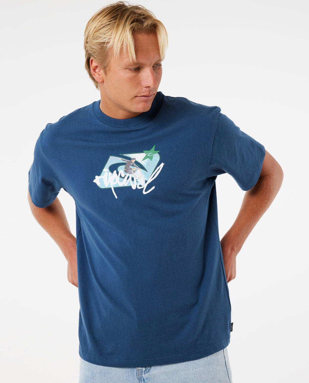 Medina Script Photo Tee