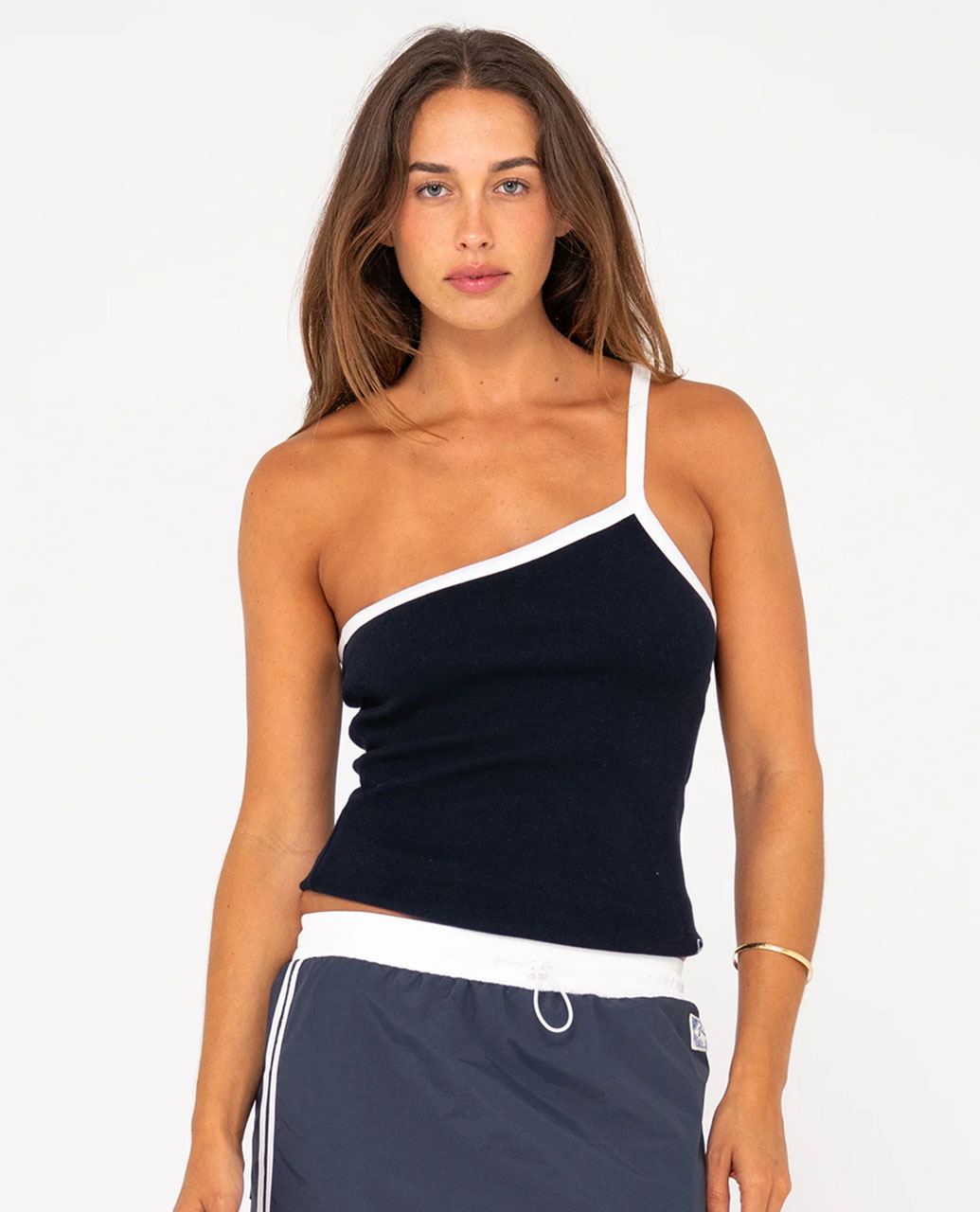 Sling One Shoulder Contrast Skimmer