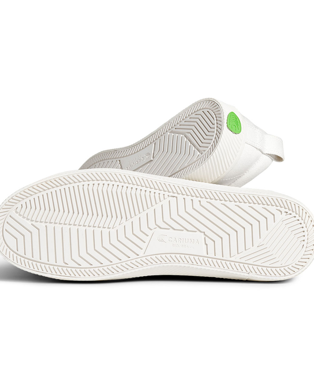 Cariuma Oca Low Canvas Off White