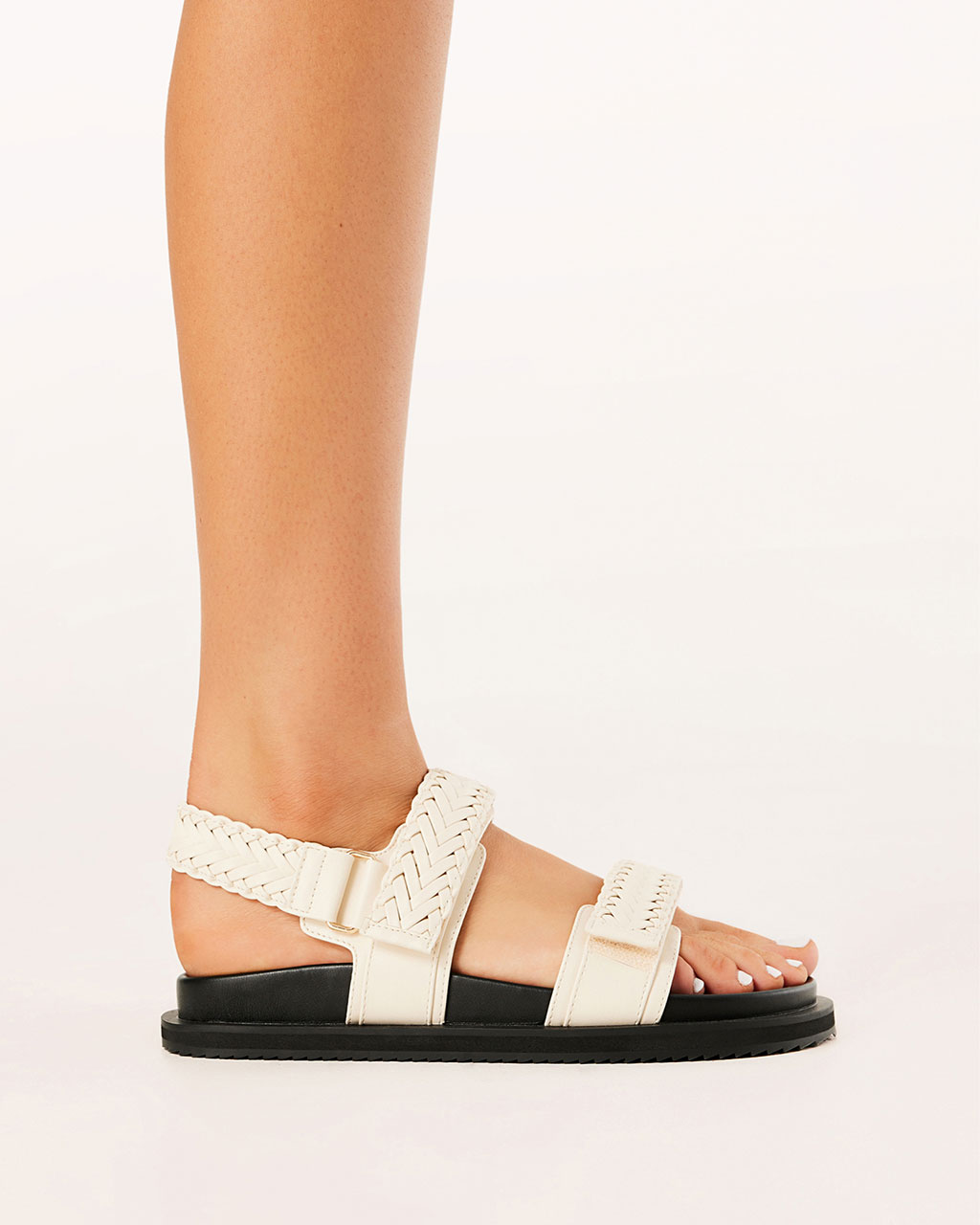 Taishi Sandal