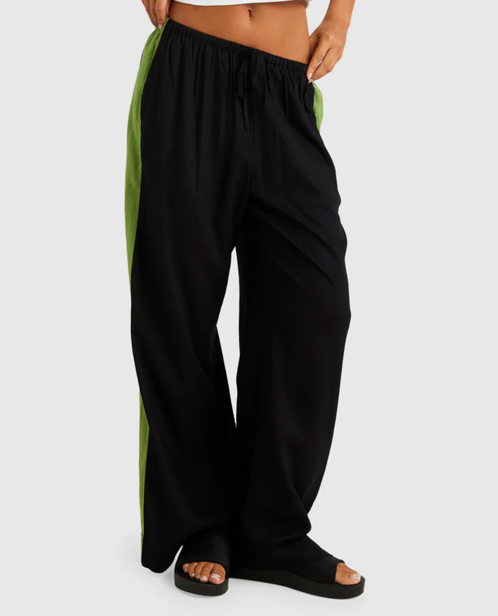 Kelsey Holiday Pant-Black