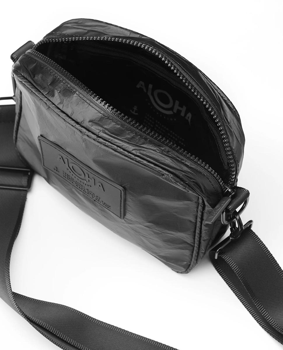 Le Tour Cross Body Monochrome