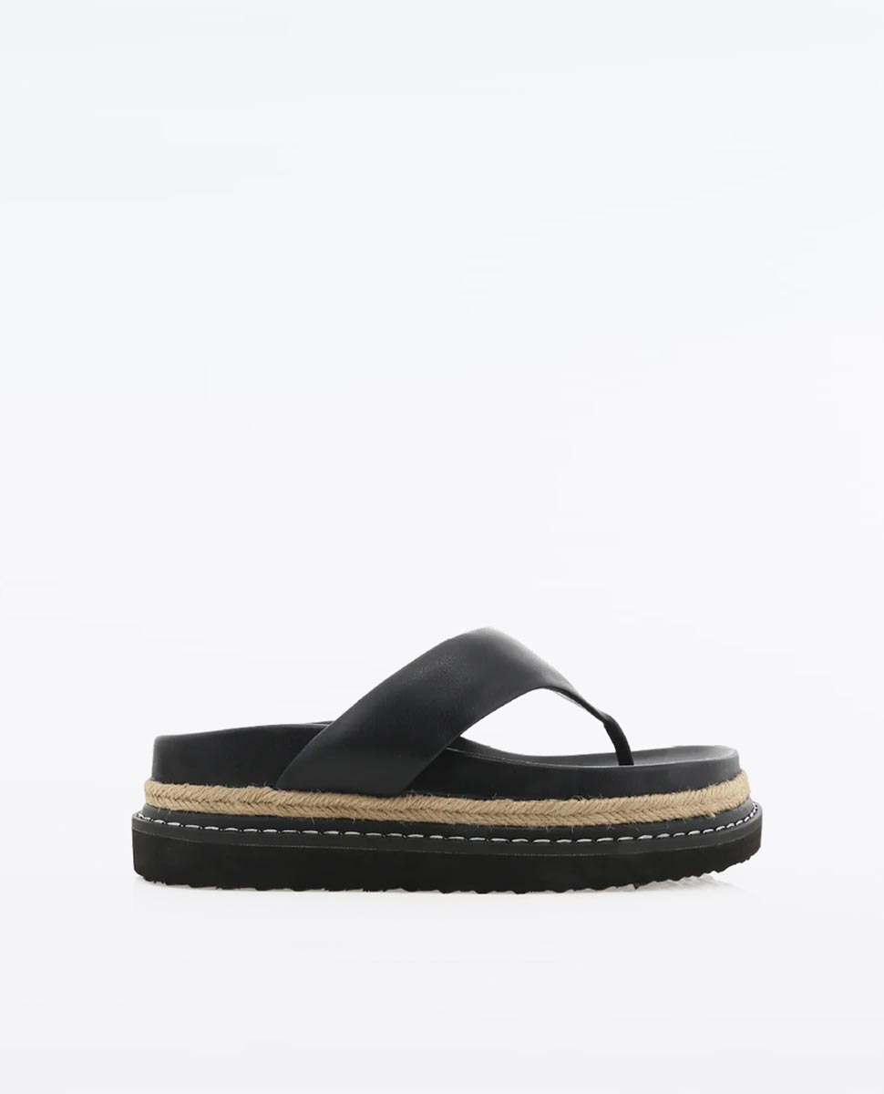 Amaya Sandal