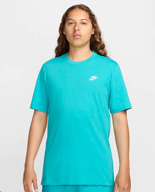 Sportswear Club Short Sleeve Tee