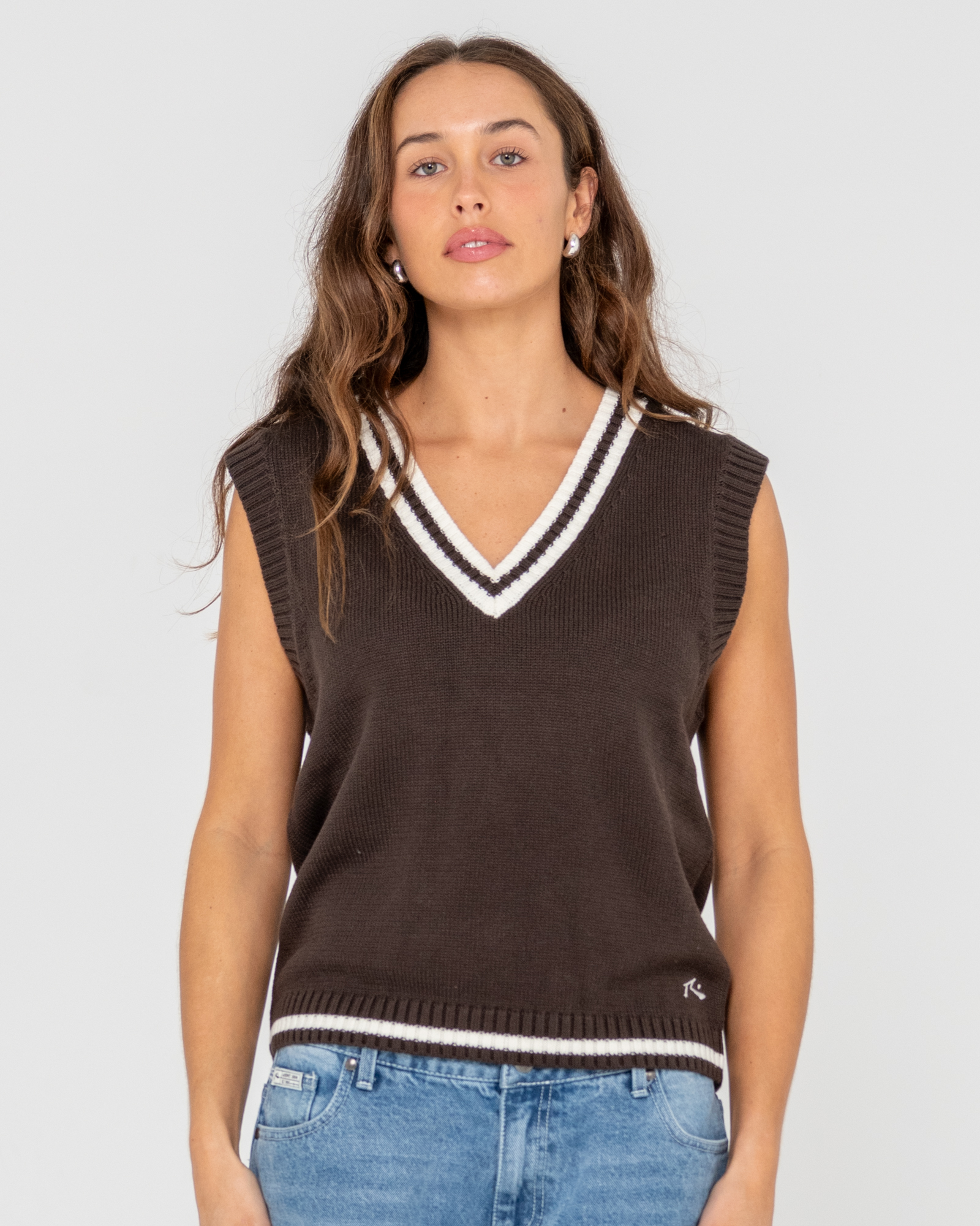 Nero Sleeveless Knit Vest