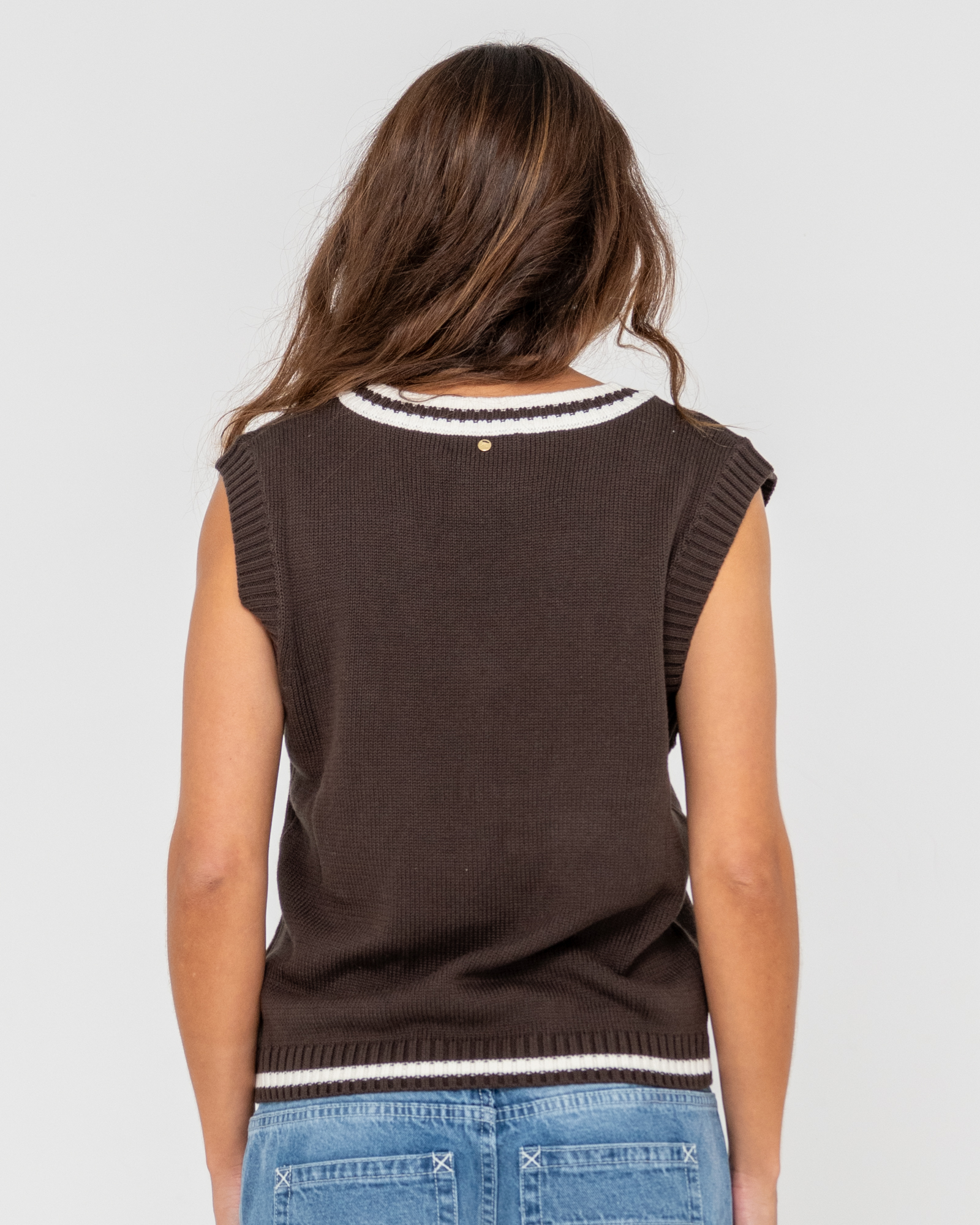 Nero Sleeveless Knit Vest