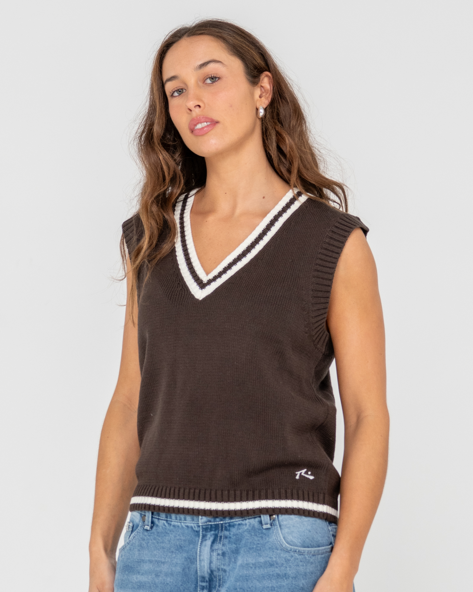 Nero Sleeveless Knit Vest