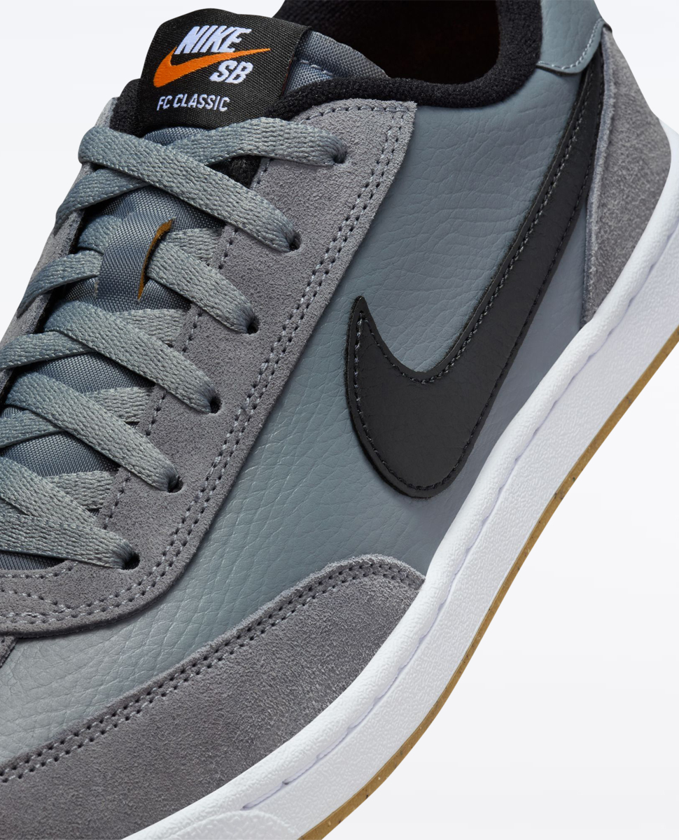 Nike SB Fc Classic